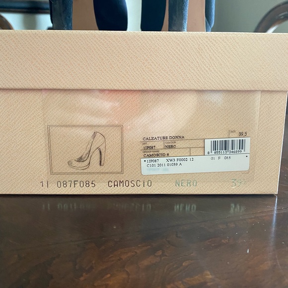 Prada black suede heels - Picture 2 of 10